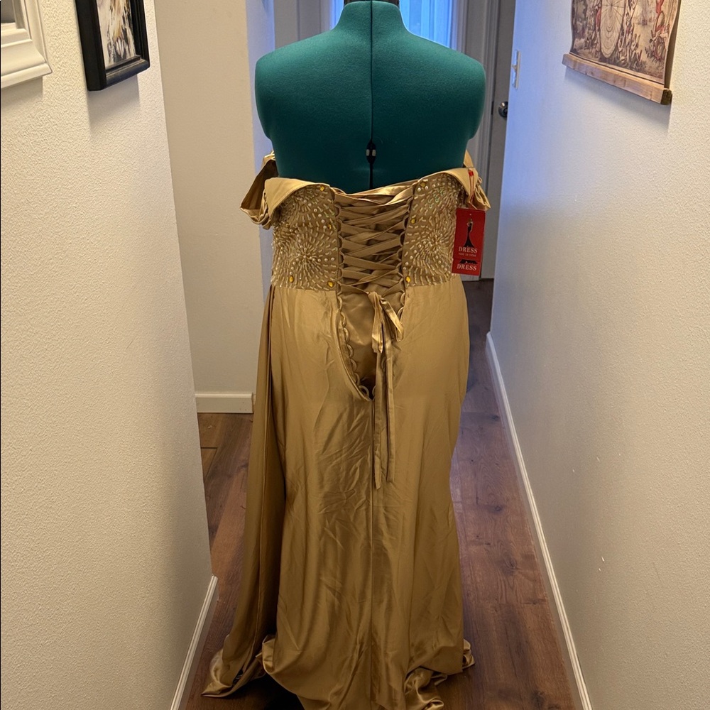 Elegant Gold Off-Shoulder Gown